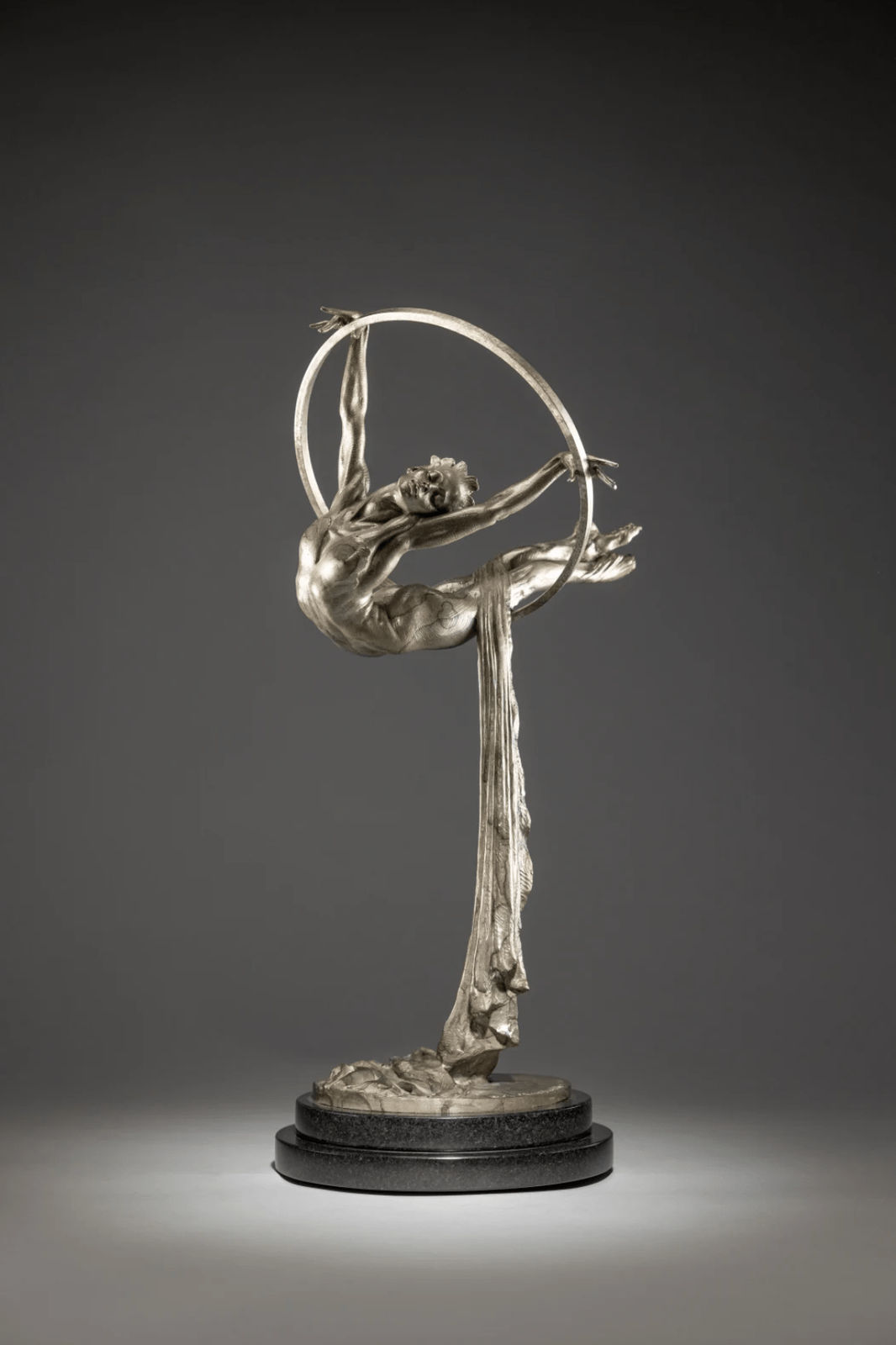 Richard MacDonald, Elena, Atelier, Platinum, 2017