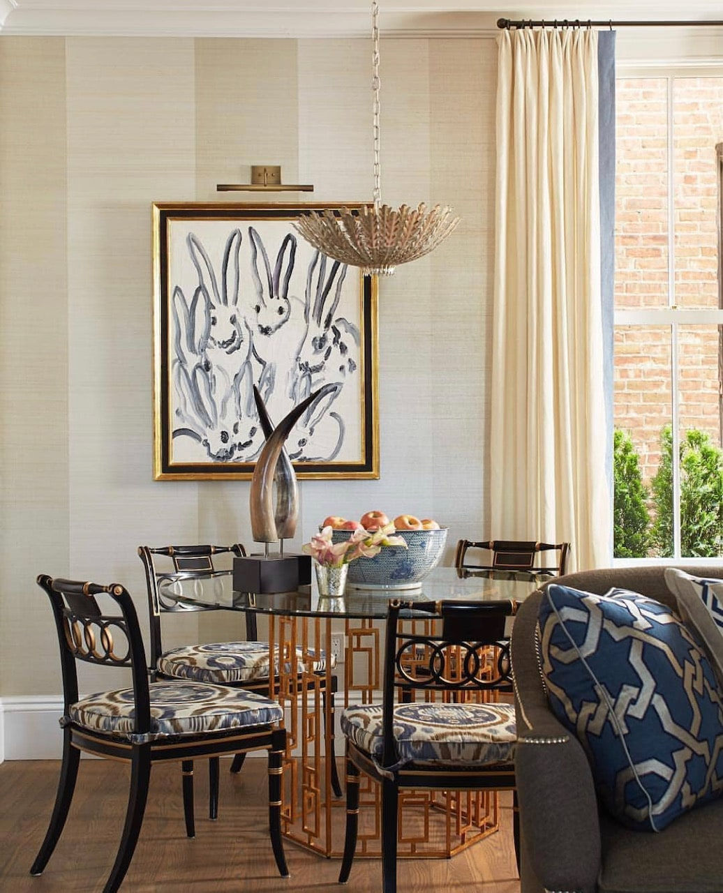 Hunt Slonem, Trinity, 2022