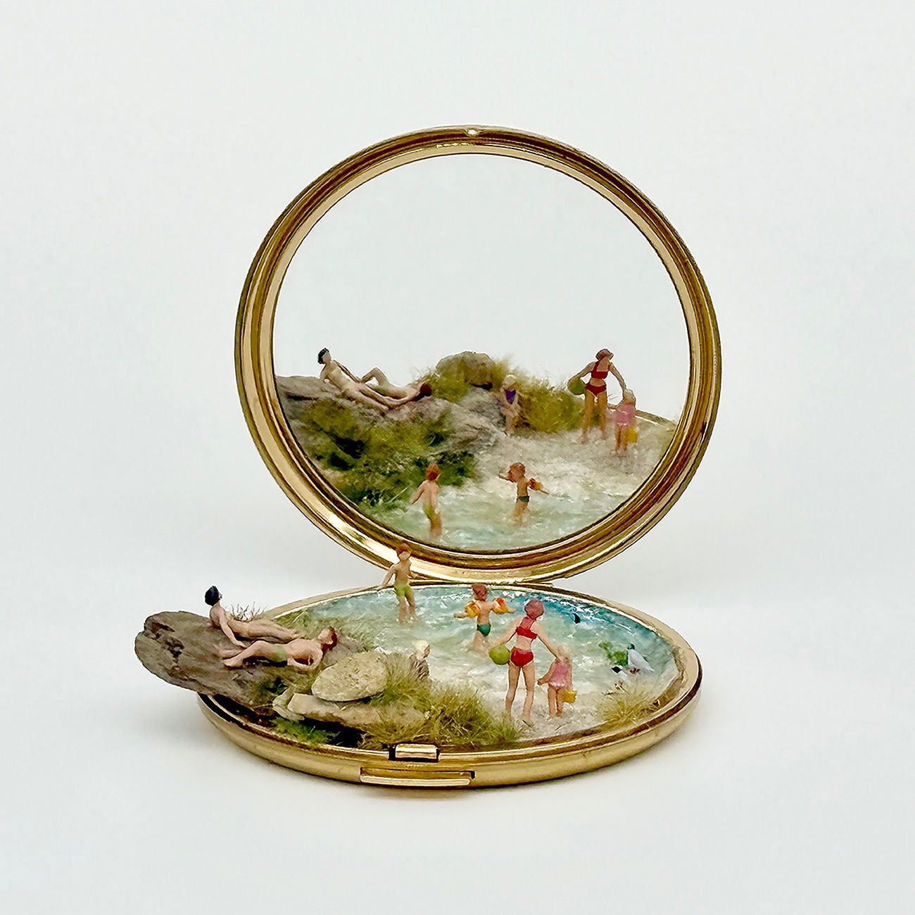 Kendal Murray, Coastline, Recline, Sunshine, Divine