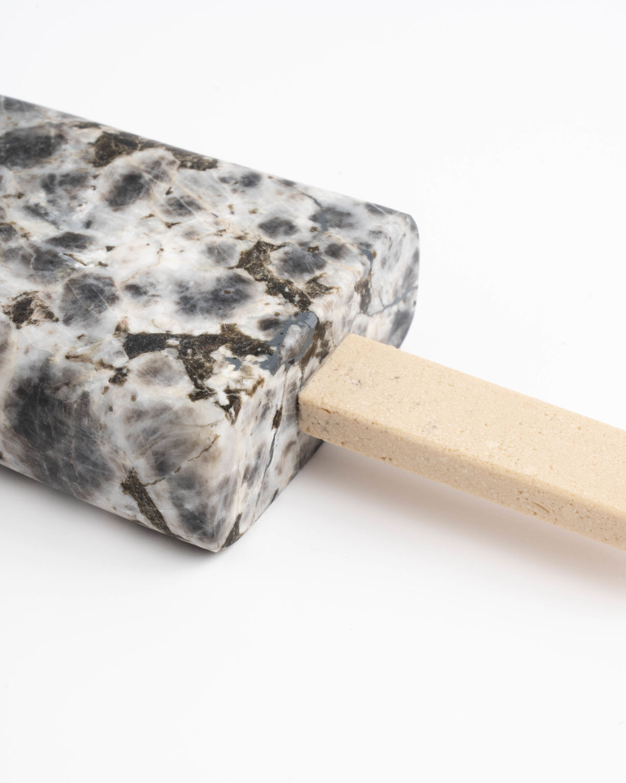 Quiñones, White World #4, 2022