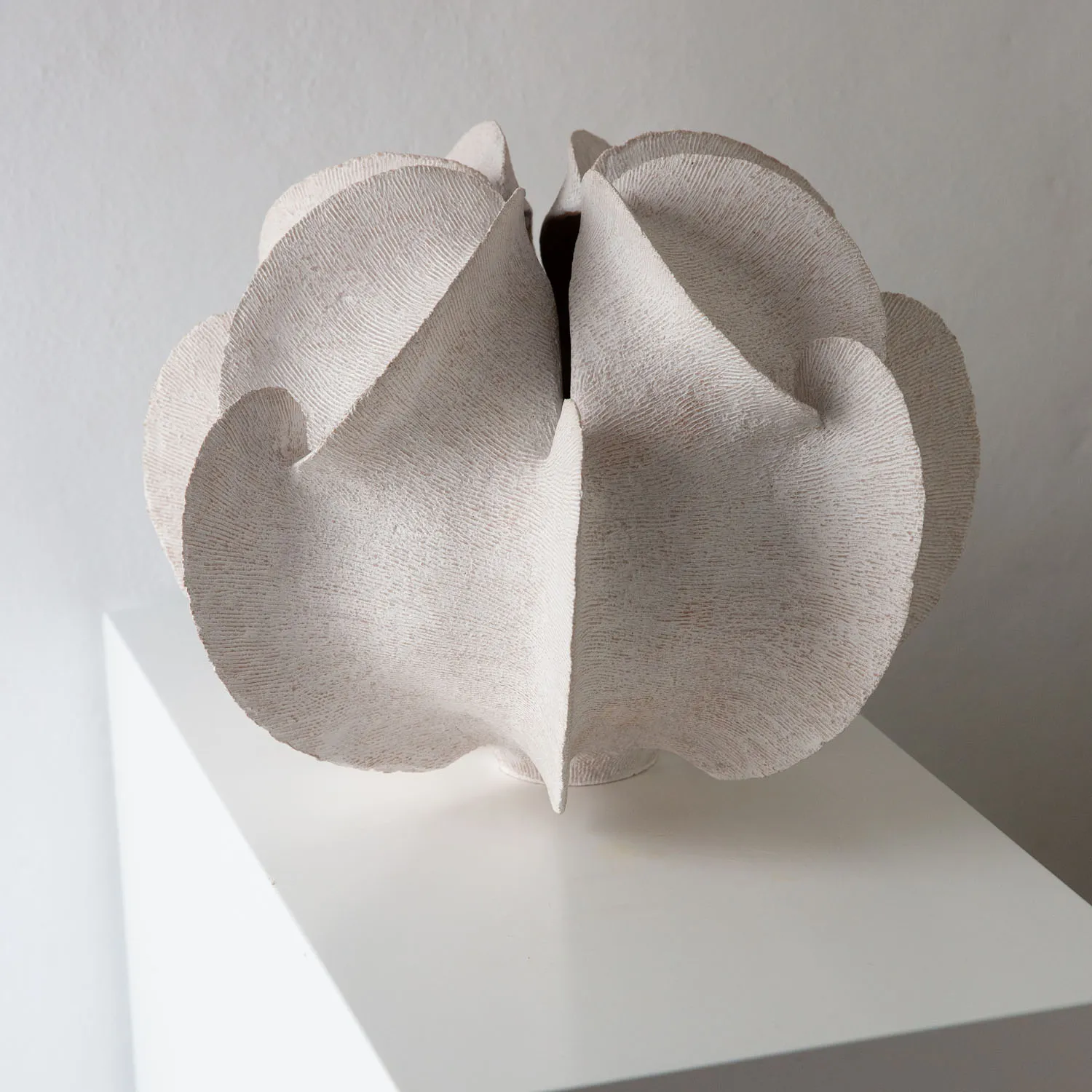 Todd Marshard, Clover 4 Medium, 2026