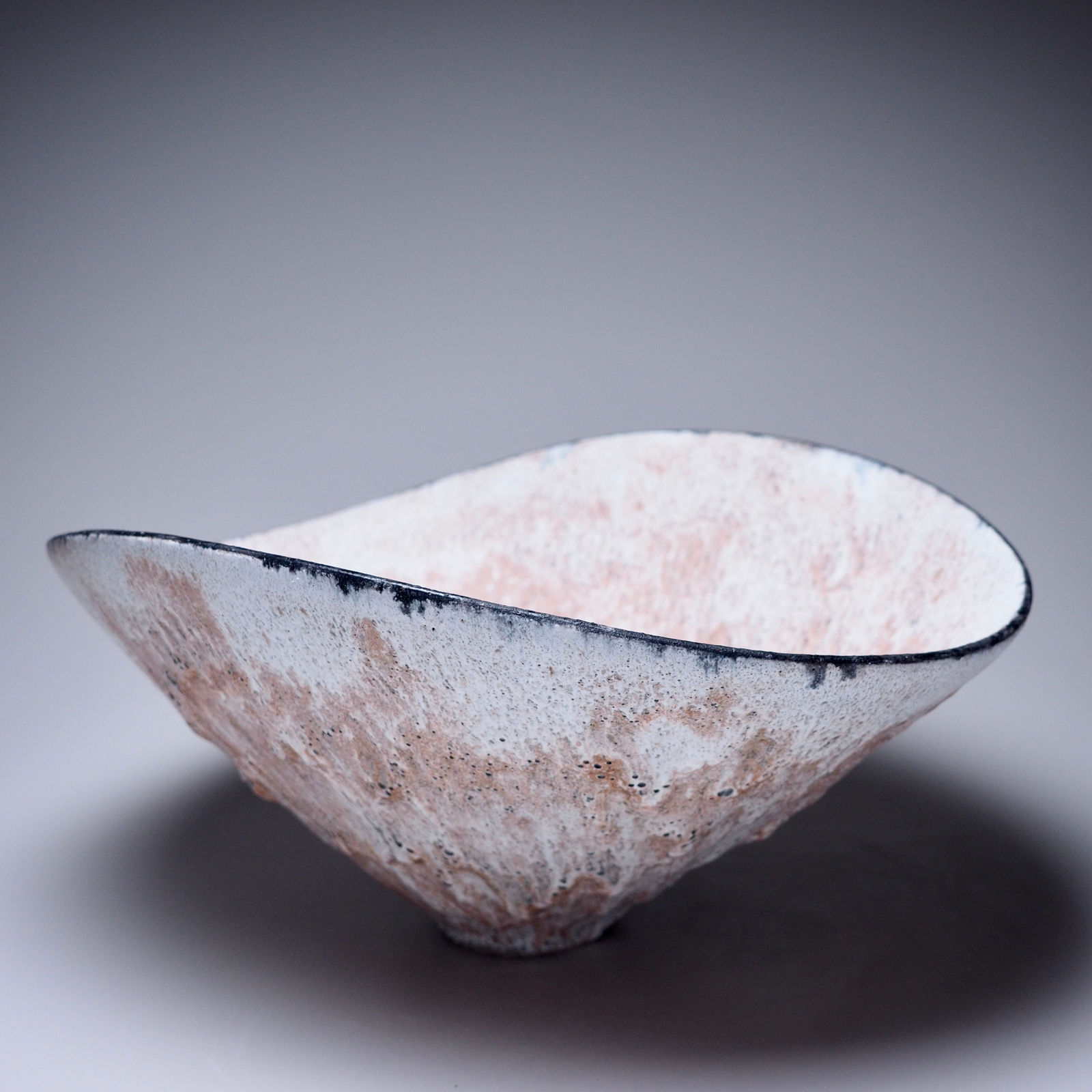 Jay Kvapil, Folded Bowl #1661, 2024