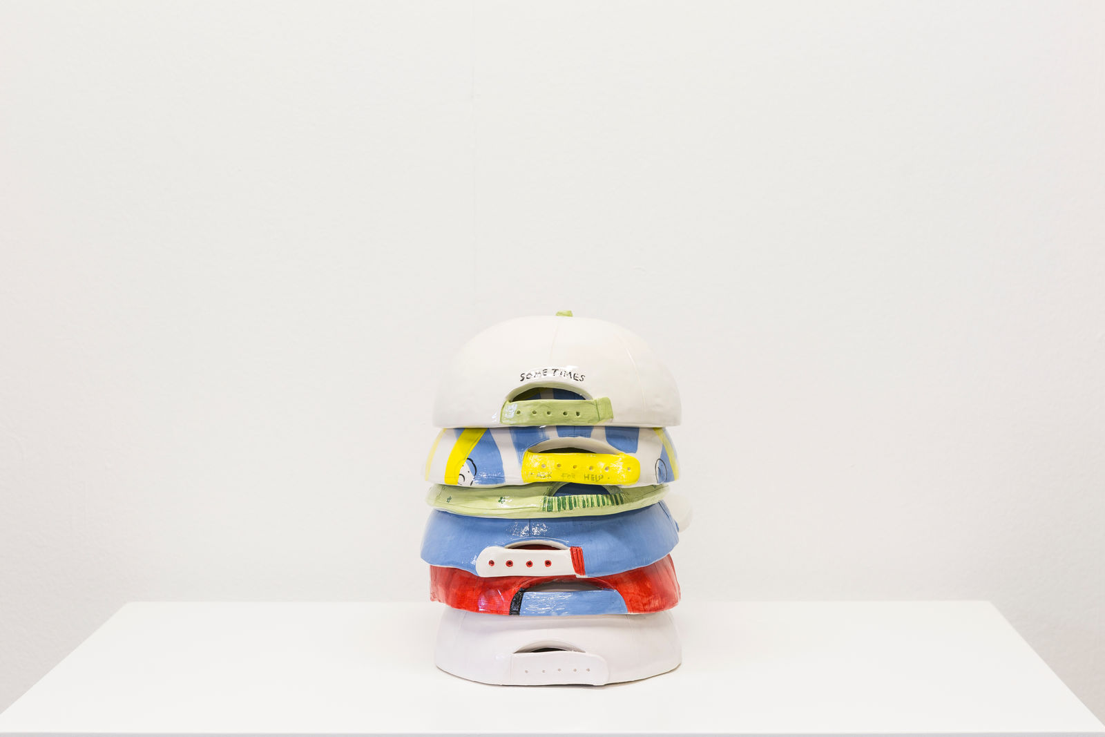 Tatiana Zagari(Pottato), too many hats, not enough heads, 2022