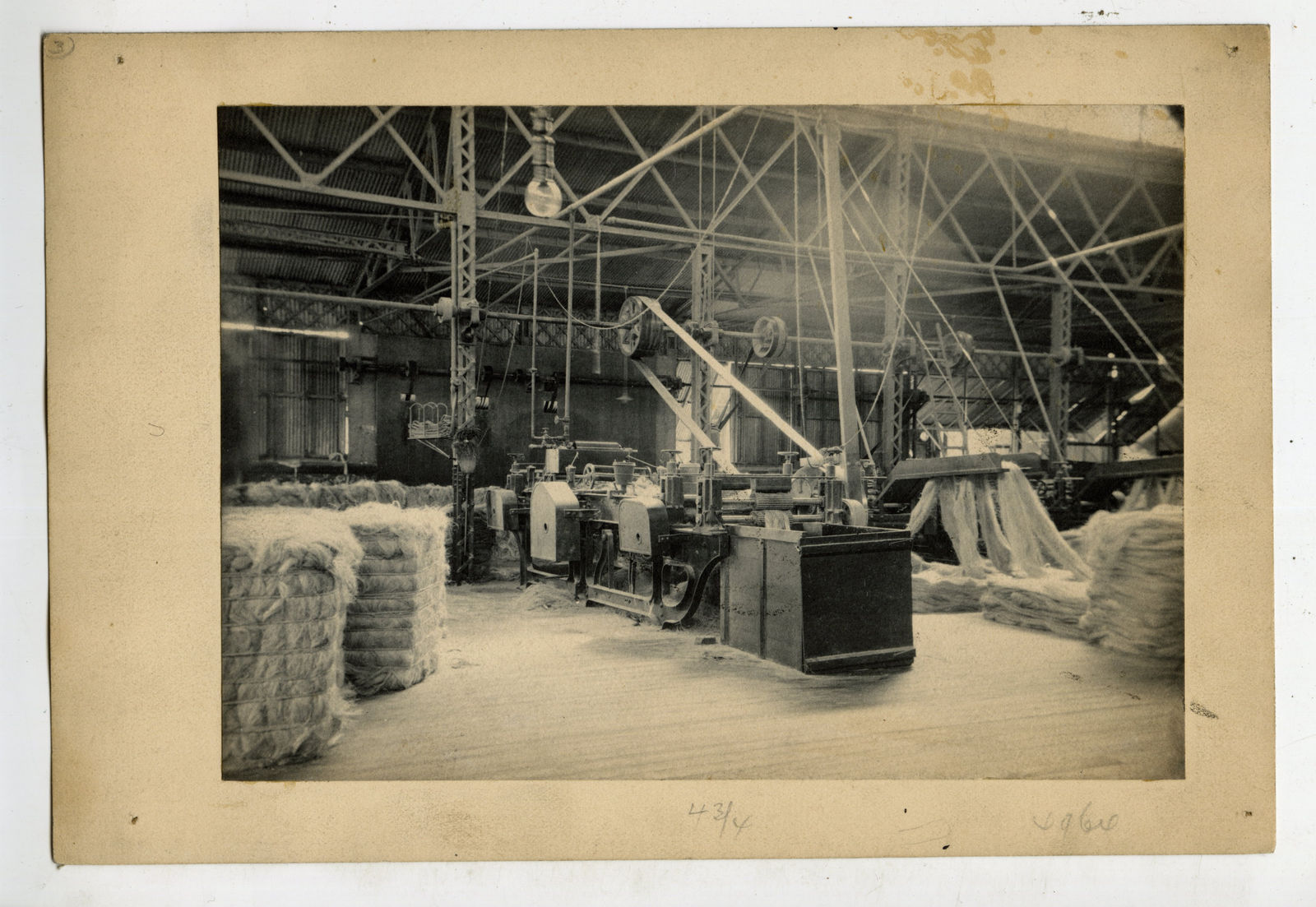 Unknown, Group of Photos Showing a Large Cordage Mill in Mérida, Yucatán, Mexico, 1898