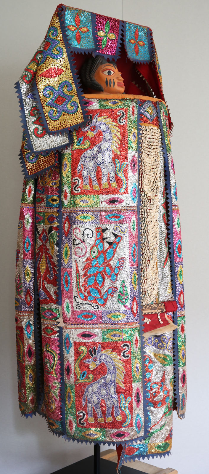 Anonymous Yoruba artist (Republic of Benin), Egungun masquerade costume, late 20th century