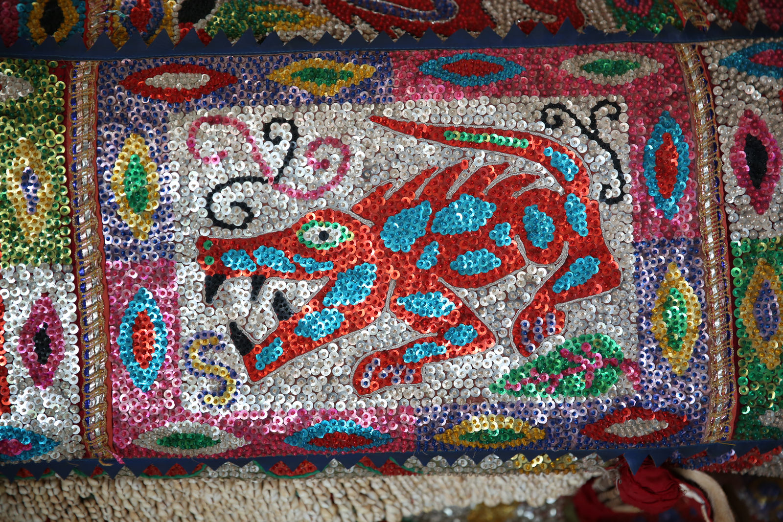Anonymous Yoruba artist (Republic of Benin), Egungun masquerade costume, late 20th century
