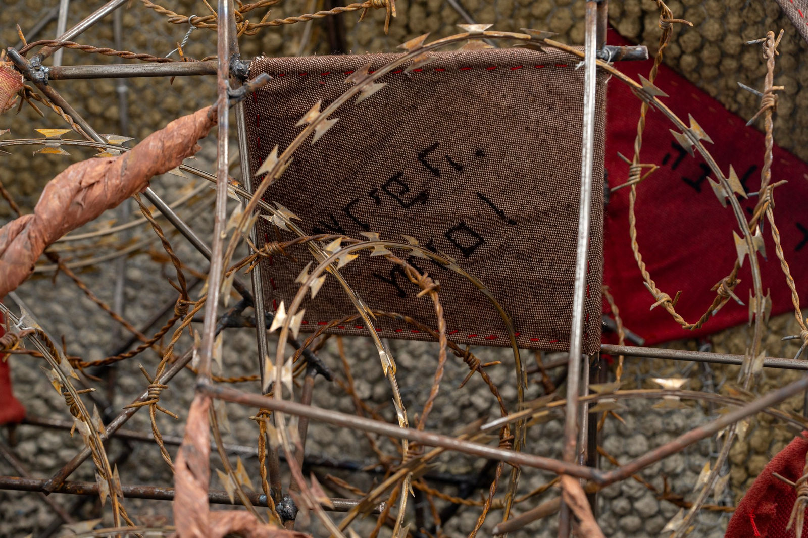 Sigalit Landau, ISHMAEL, ISAAC AND SHE-CAMEL, 2023