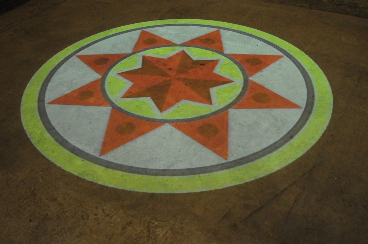 Nevet Yitzhak, Great joy tonight, 2010