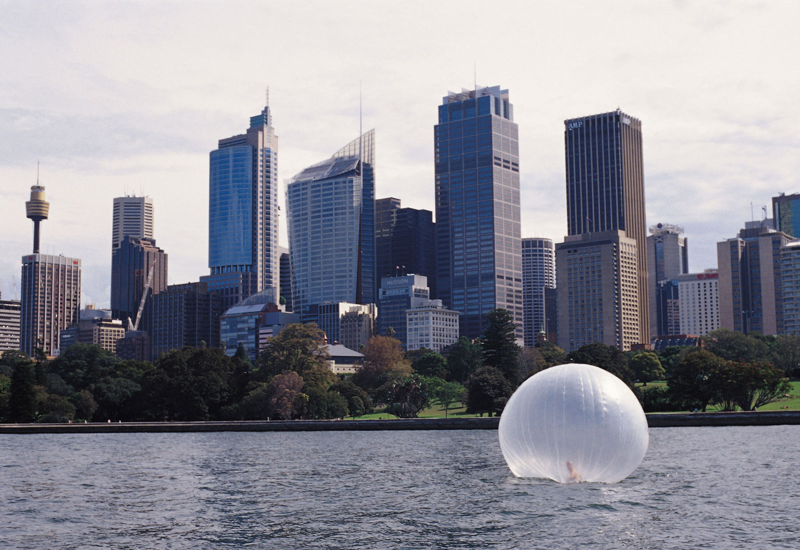 Zhu Ming, March 9th, NoB (Sydney), 2003