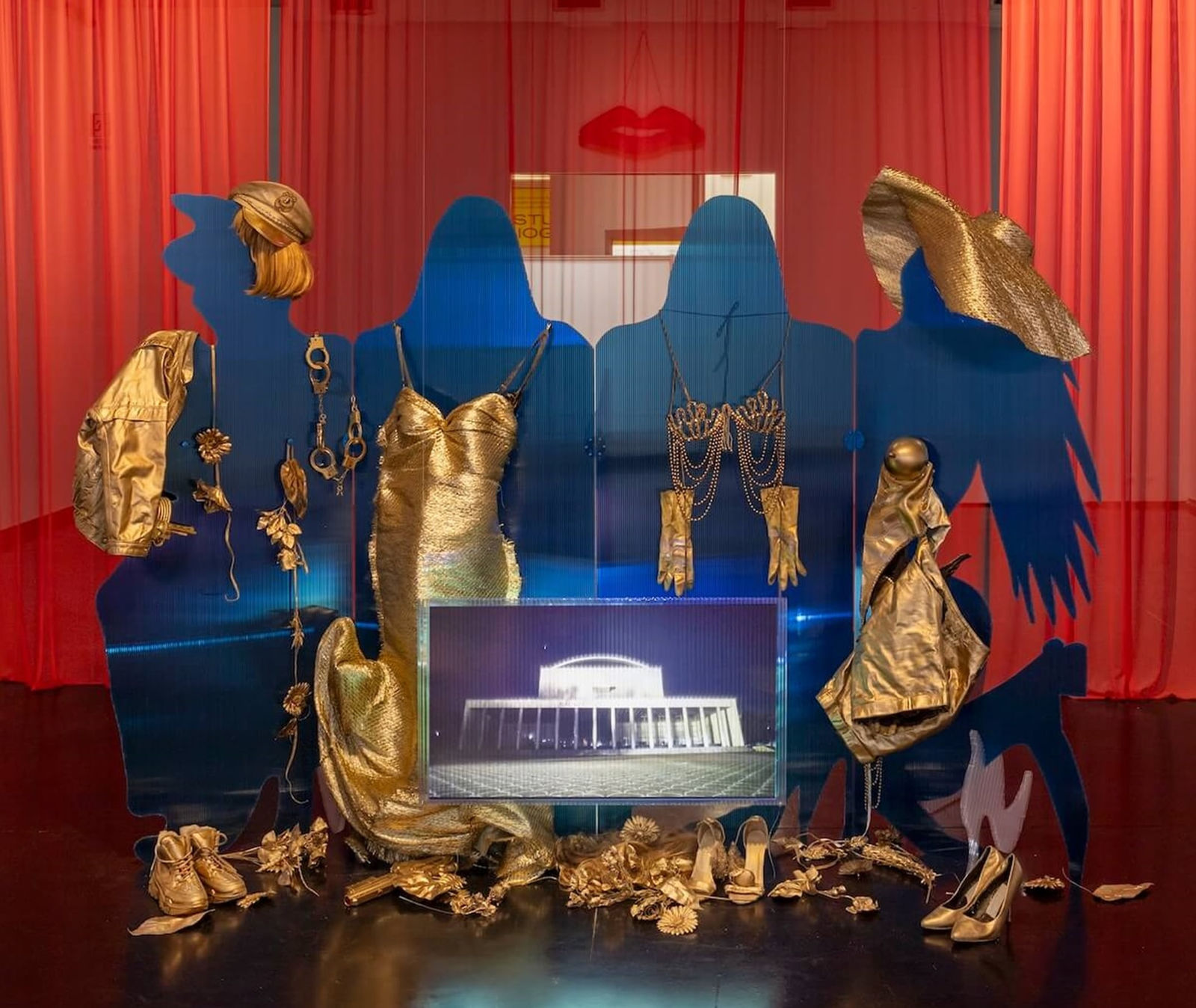 Pauline Curnier Jardin, Il Paravento, 2024