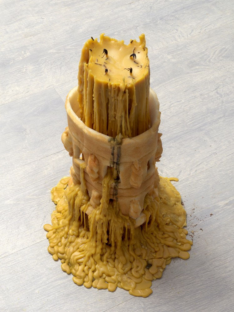 Pauline Curnier Jardin, durata di cera for far to ashes (wax duration for fat to ashes), 2021