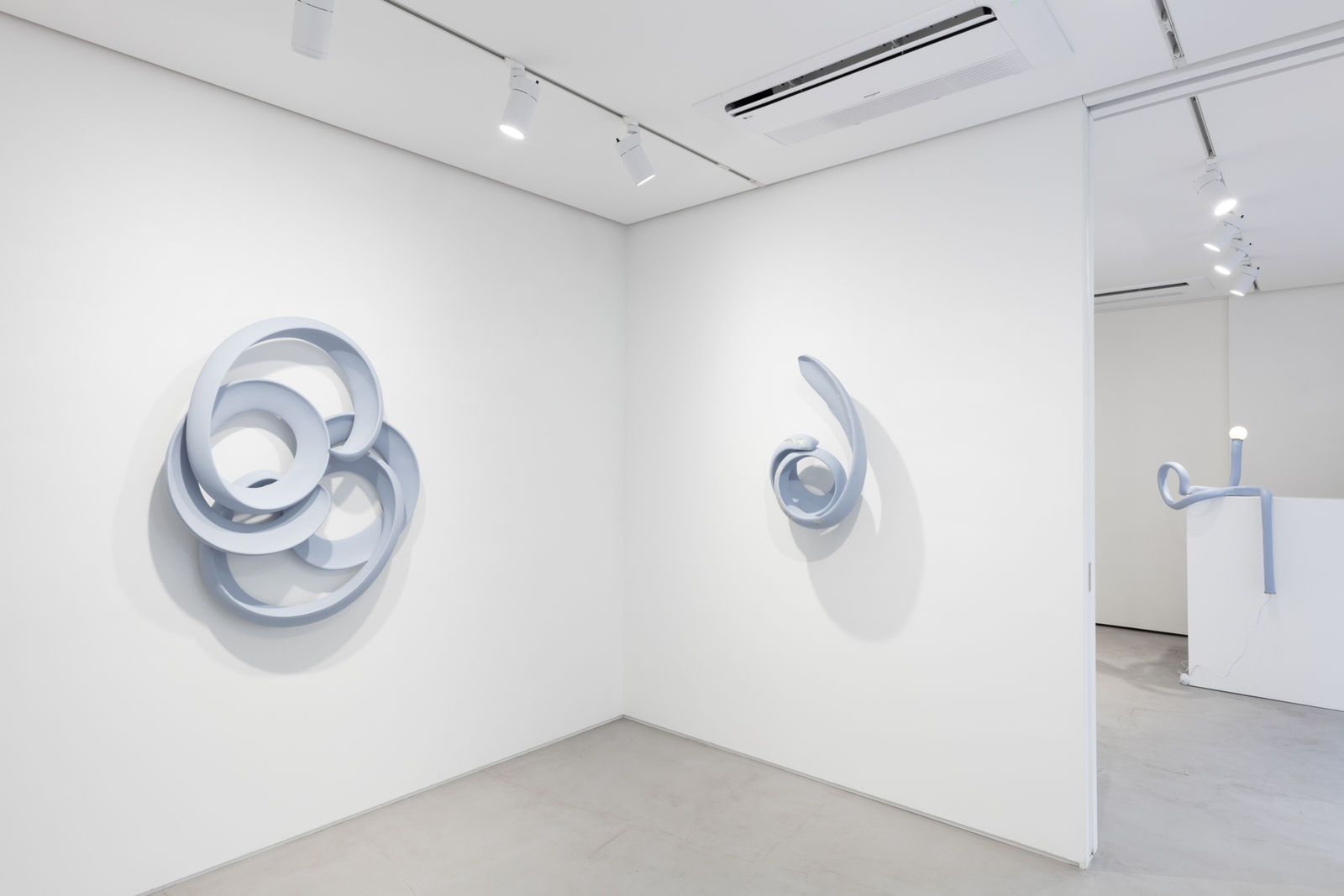 Greem Jeong 정그림, To cherish the light , 2026