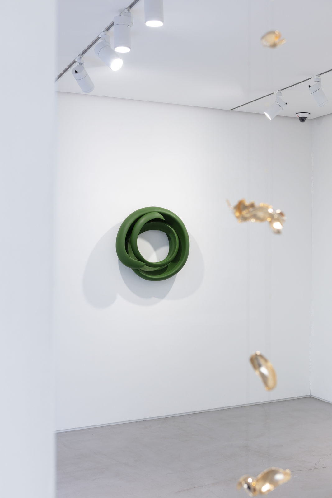 Greem Jeong 정그림, Quiet Embrace , 2026