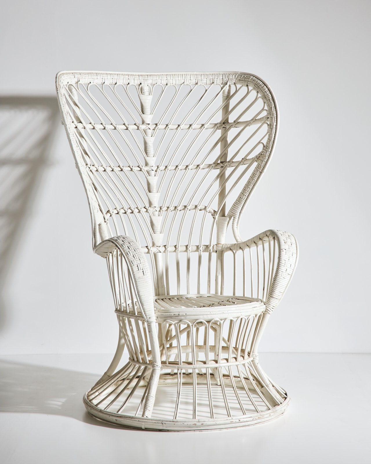 Lio Carminati, Peacock armchair