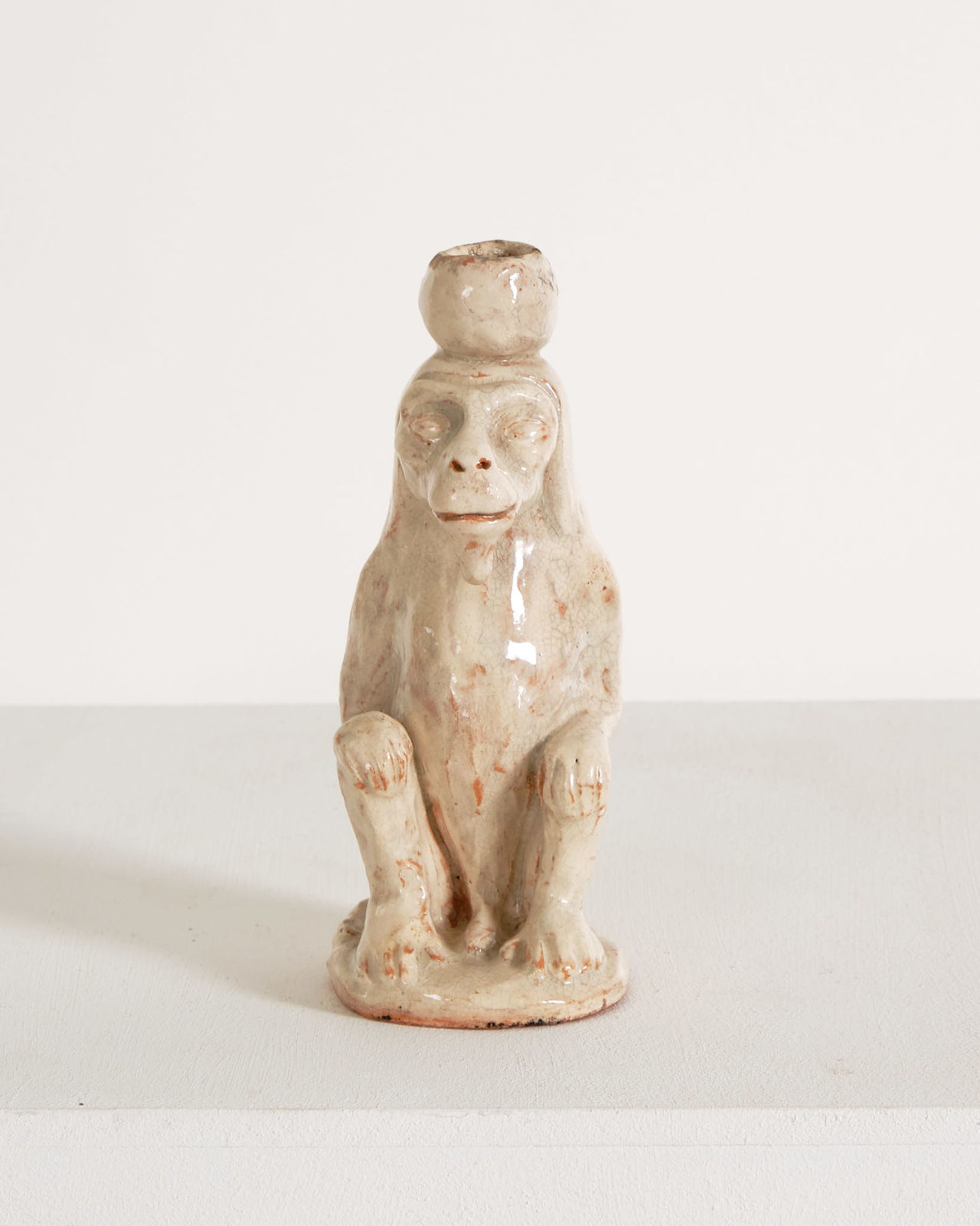 Amata Benedict, White Monkey