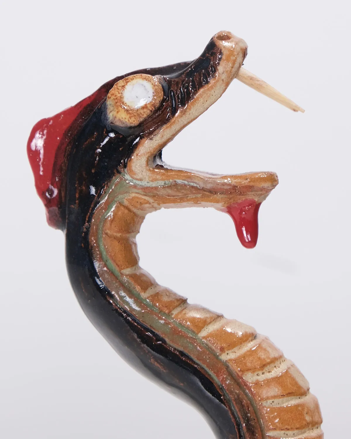 Amata Benedict, Viper Incense Holder