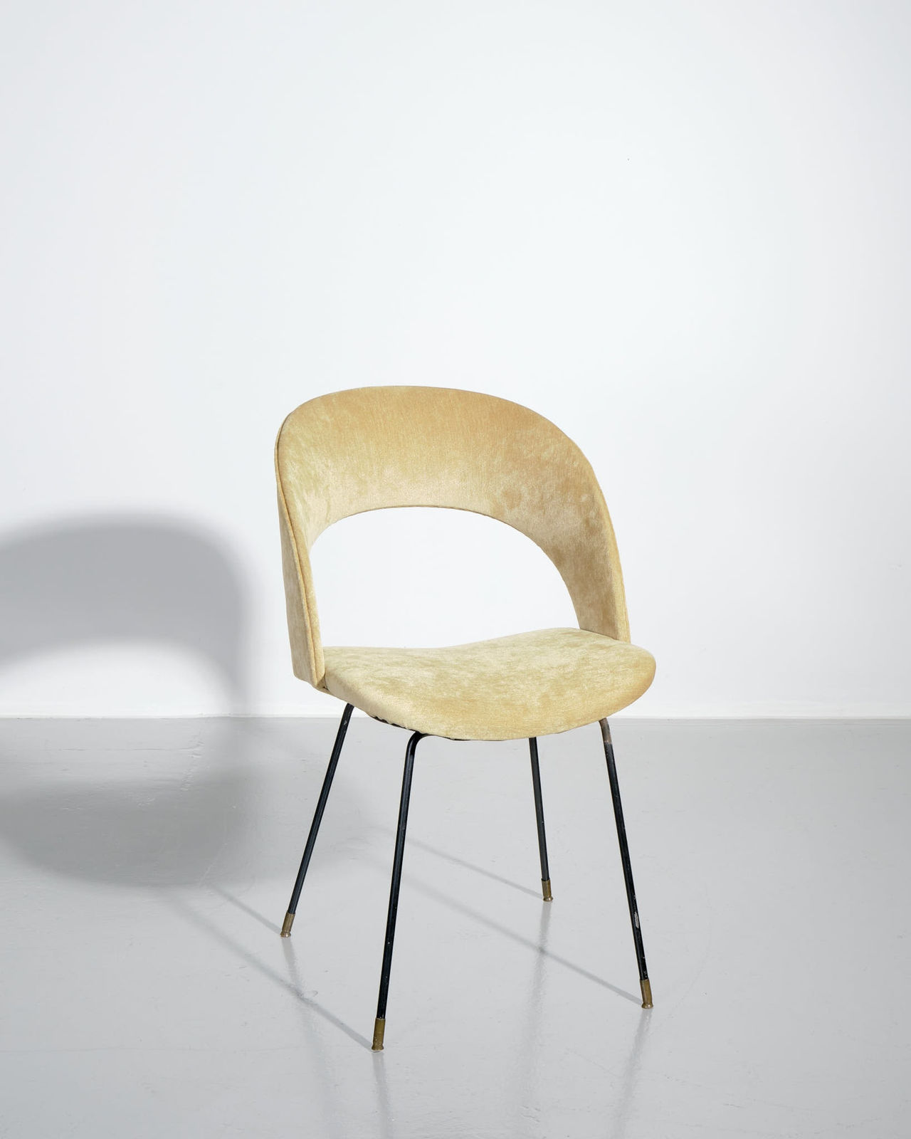 Gastone Rinaldi, Pair of chairs model. DU
