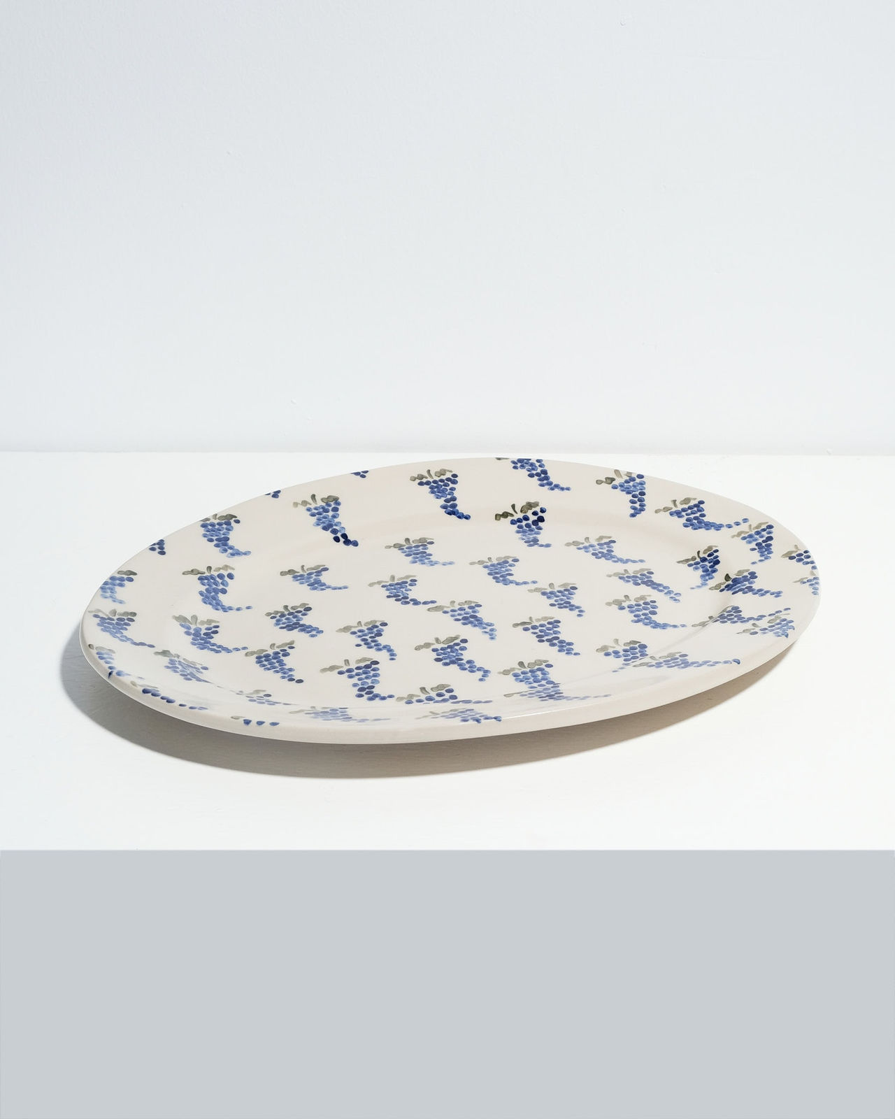 Ali Hewson, Medium Oval Grapes Platter