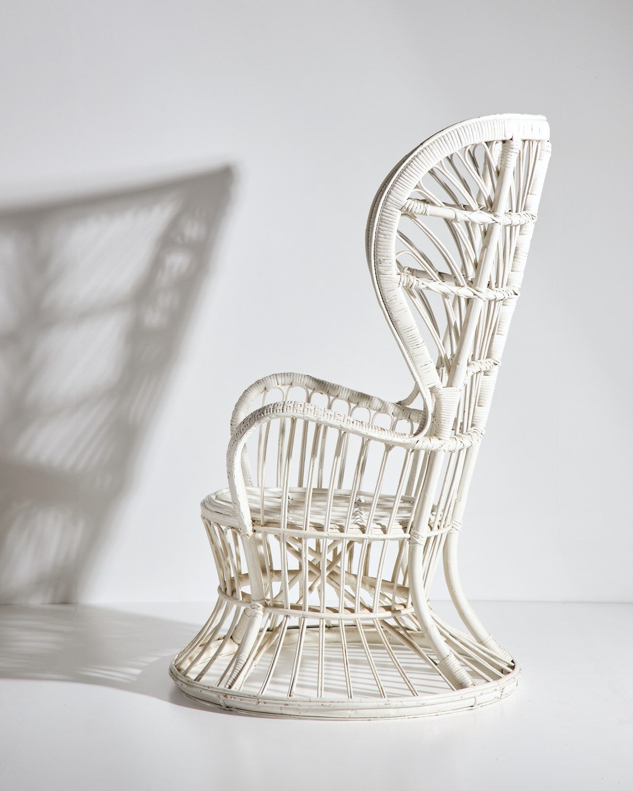 Lio Carminati, Peacock armchair