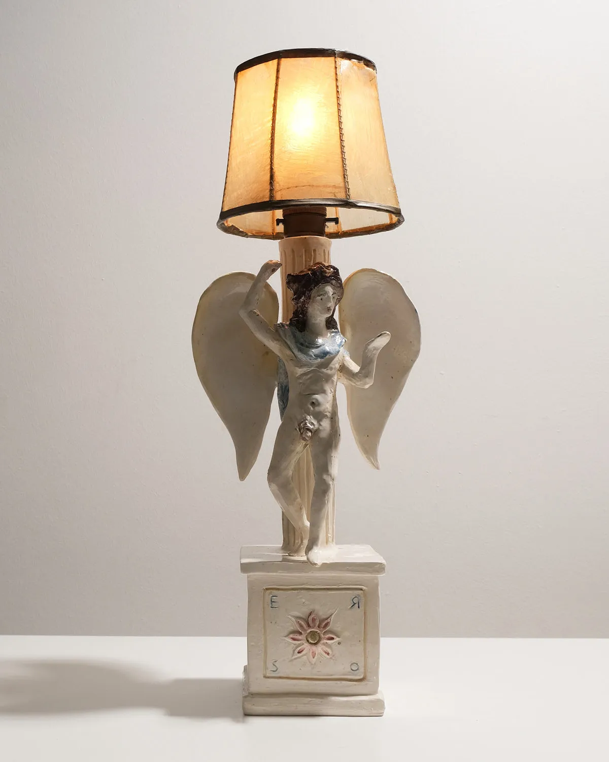 Amata Benedict, Eros Lamp I