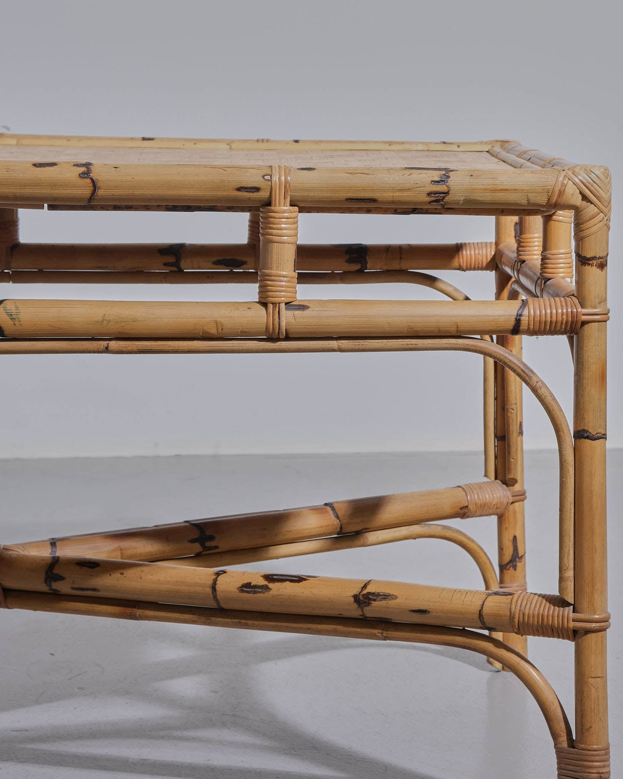 Italian, Dining table