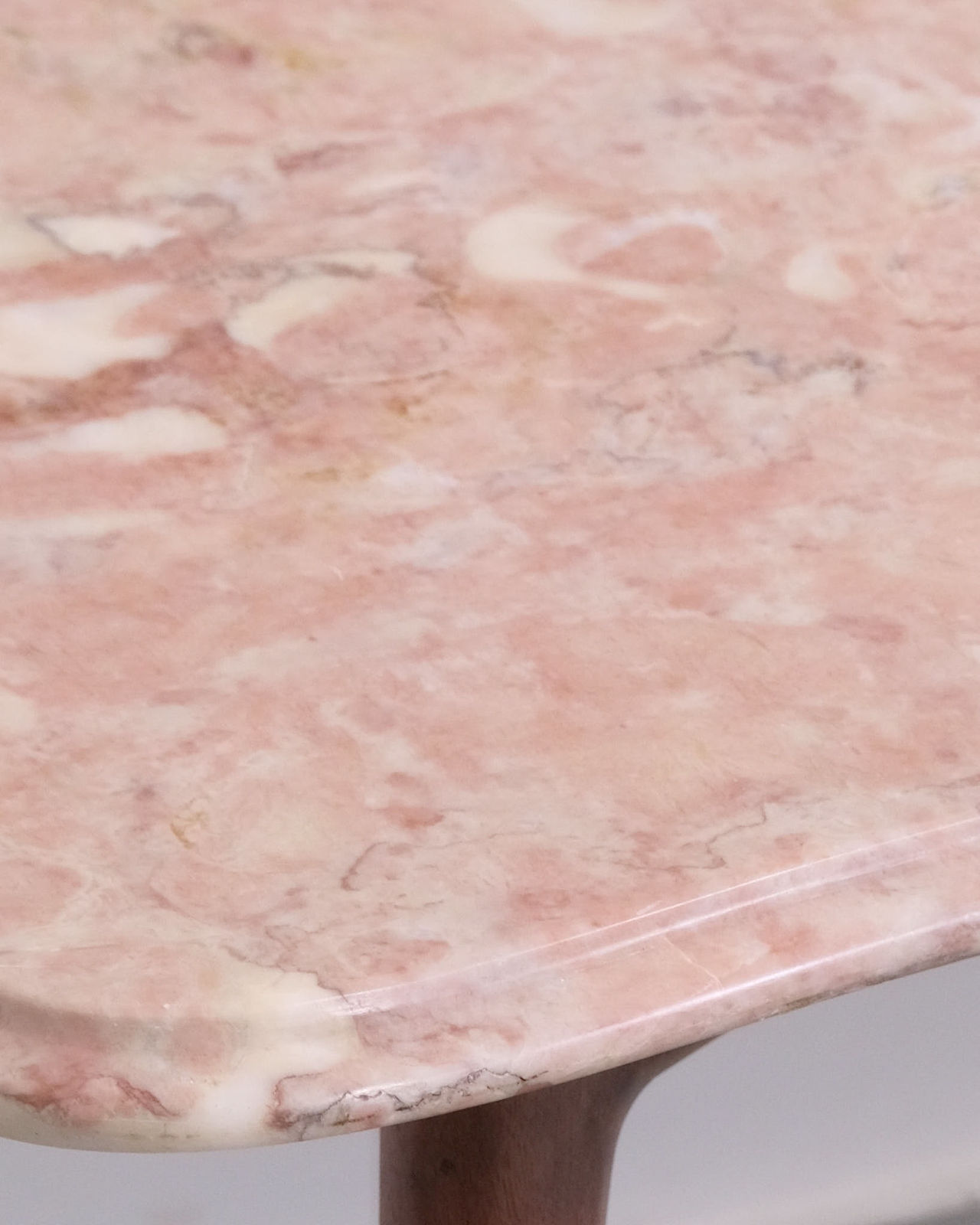 Guglielmo Ulrich, Marble Top Coffee Table