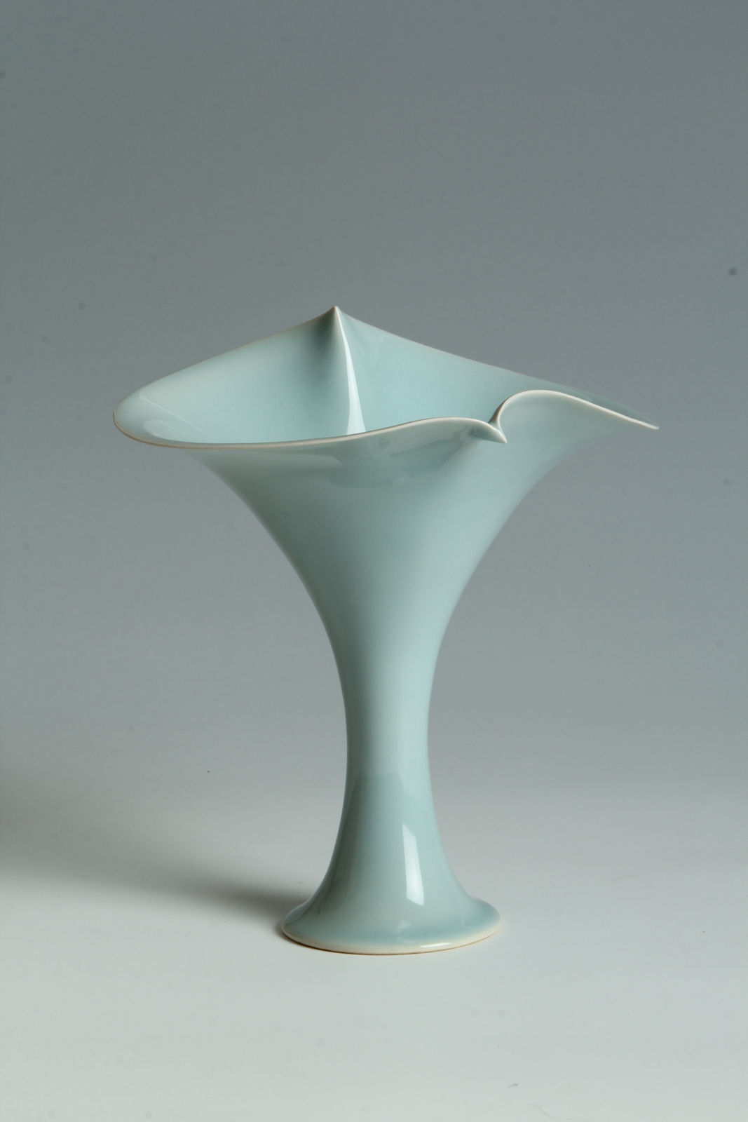 Kawase Shinobu, Celadon Flower Vase, 1990s