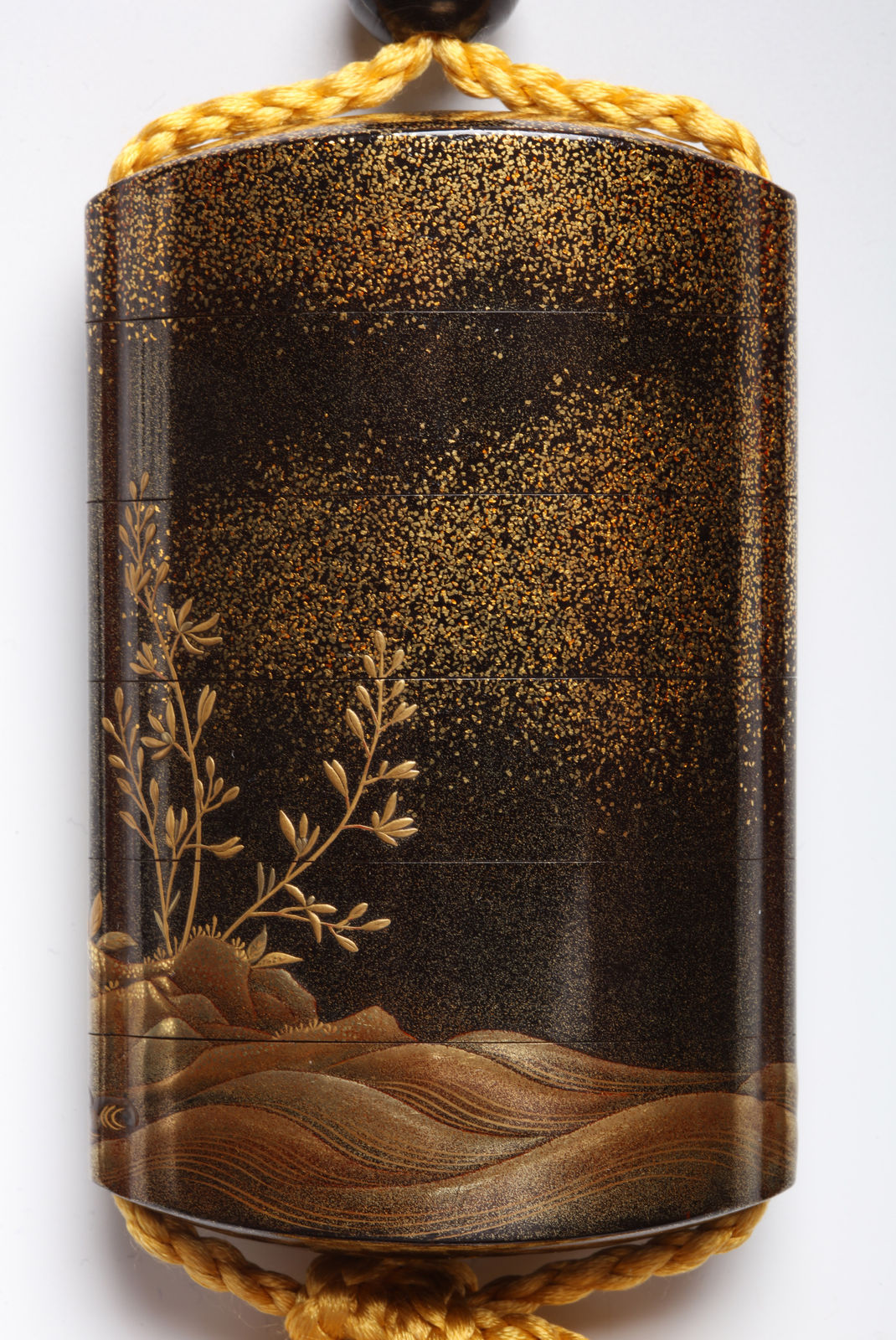 Kanshōsai 観松斎, Inro with Magpie, early–mid 19th century