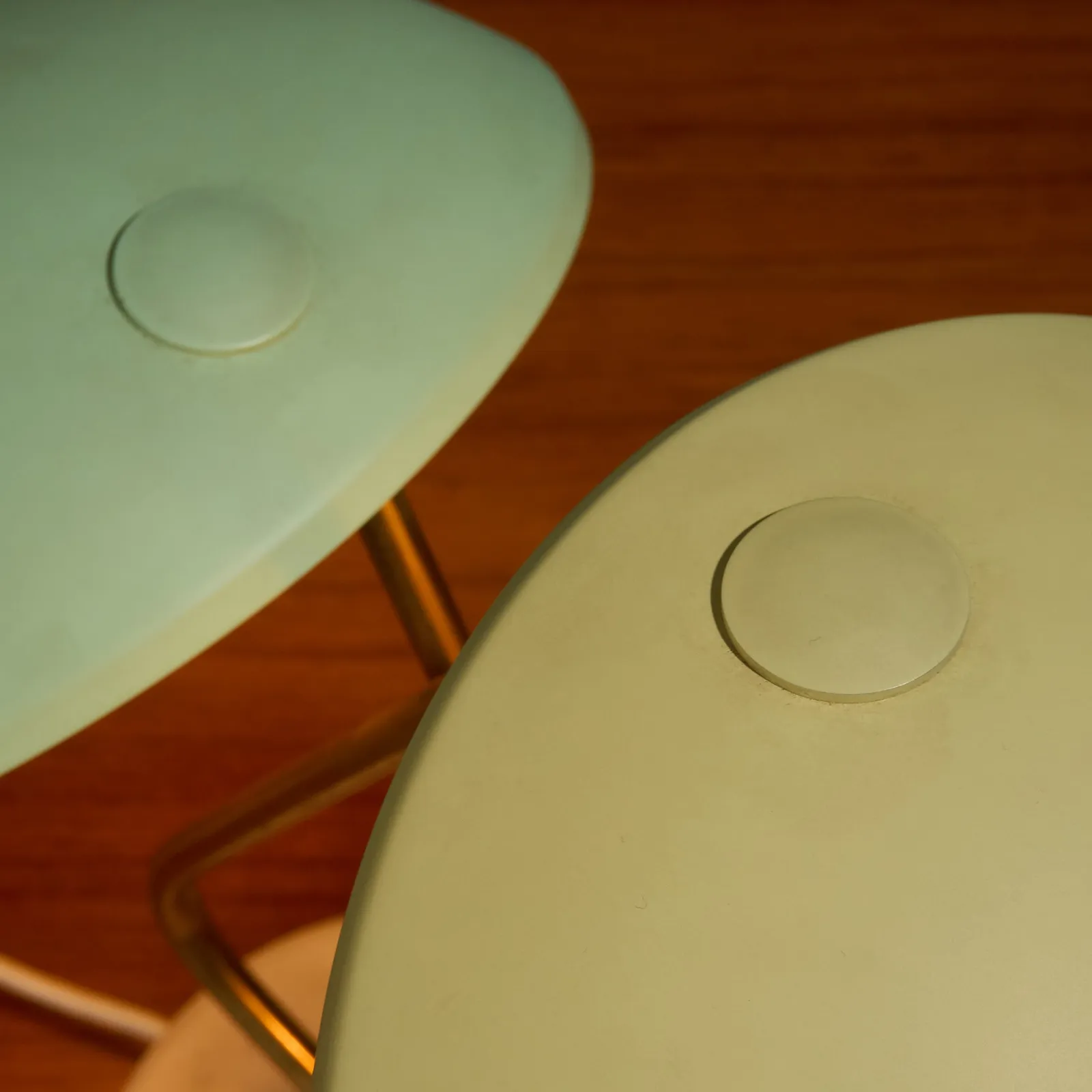 Stilnovo, Table Lamp with 2 Shades in Pastel Yellow and Green with Brass Details, Italy, 1950s