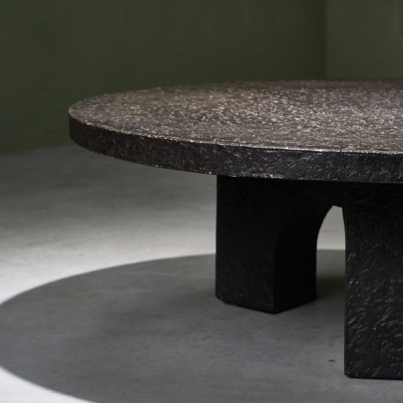 Circular Brutalist Coffee Table in Stone Composite Resin, Europe, 1970s