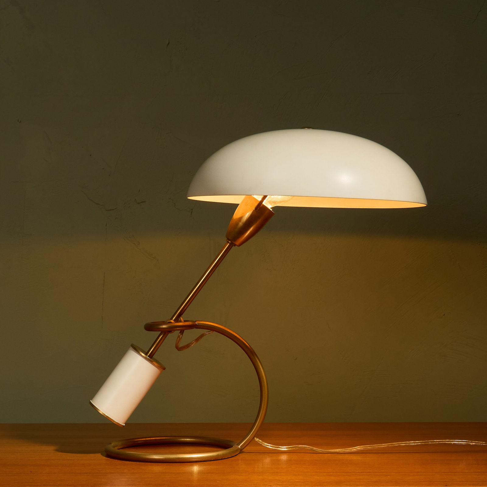 Angelo Lelii, Table Lamp Model 12297 'Scrittoio' in Brass for Arredoluce, Italy, 1950s