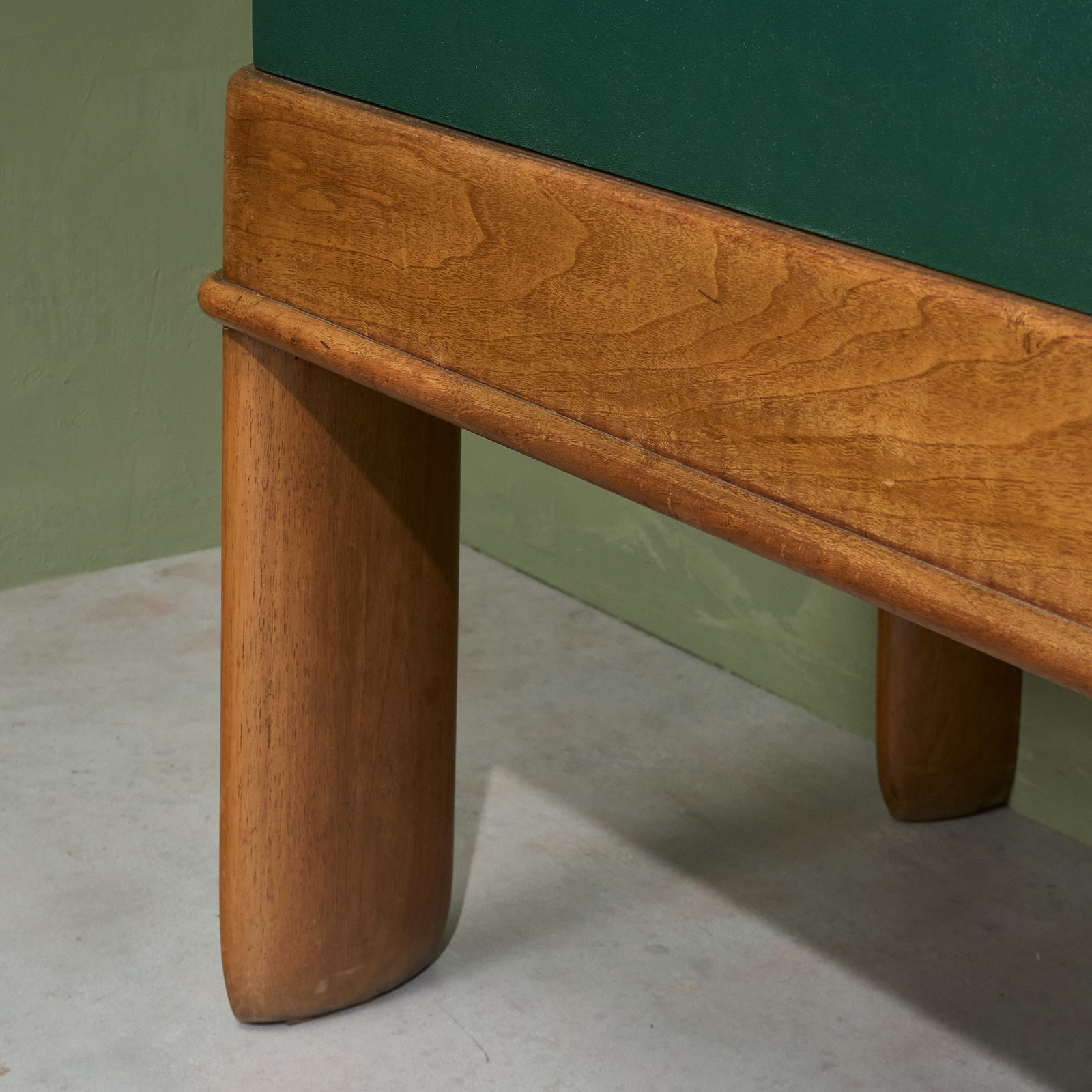 Oversized Sideboard with Bar Section in Walnut, Green Leatherette and Brass, Italy, 1930s