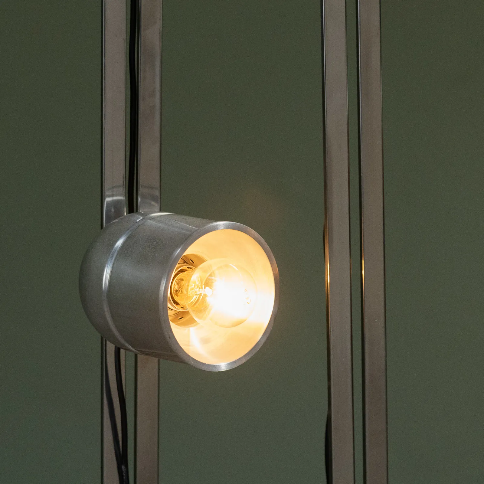 Lamperti, Large Floor Lamp with Chrome and Marble Base and Three Adjustable Light Fixtures, Italy, 1970s