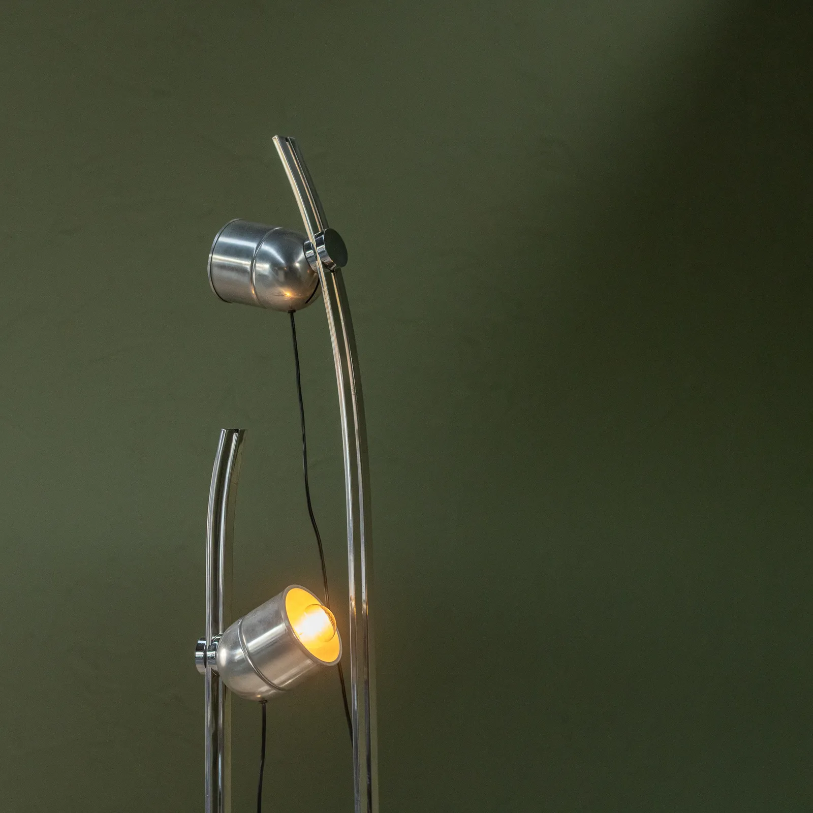 Lamperti, Large Floor Lamp with Chrome and Marble Base and Three Adjustable Light Fixtures, Italy, 1970s