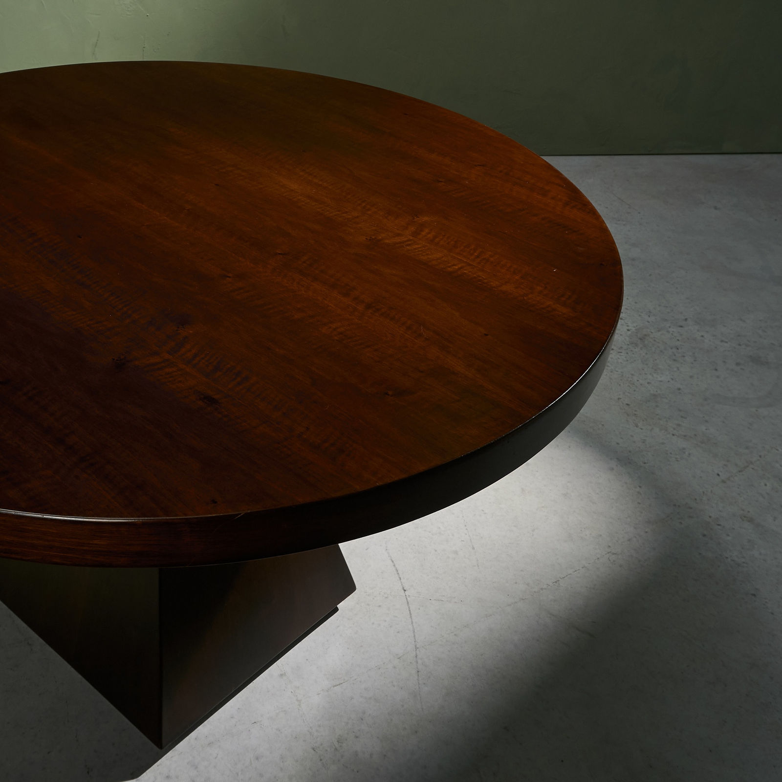 Vittorio Intrioni, Circular 'Chelsea' Dining Table for Saporiti, Italy, 1960
