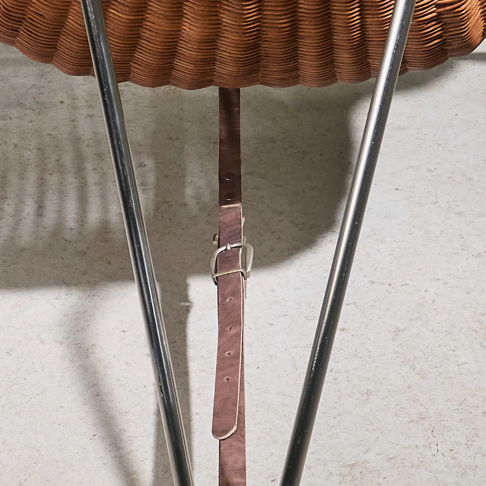 Pete Sans, 'Coqueta' Chair in Stainless Steel, Wicker and Leather, Spain, 1980s