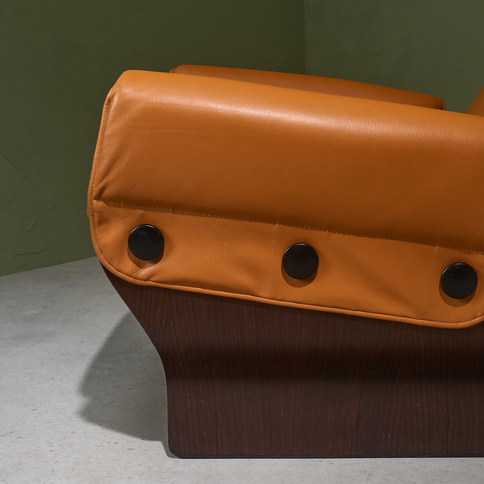 Osvaldo Borsani, 'Canada' Armchair for Tecno, Italy, 1965