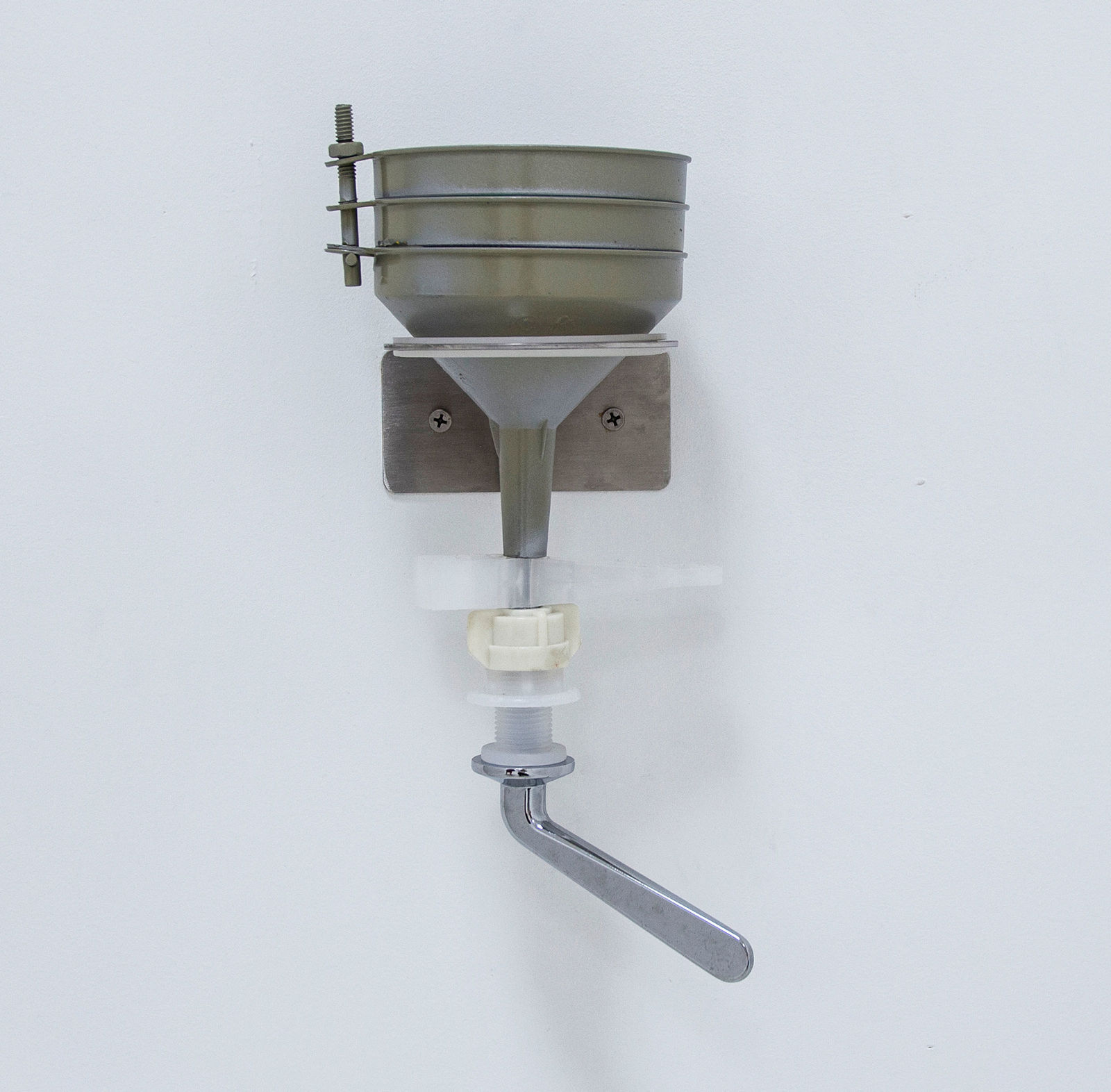 龔寶稜 Pao-Leng KUNG, Into a Small Opening, 2021