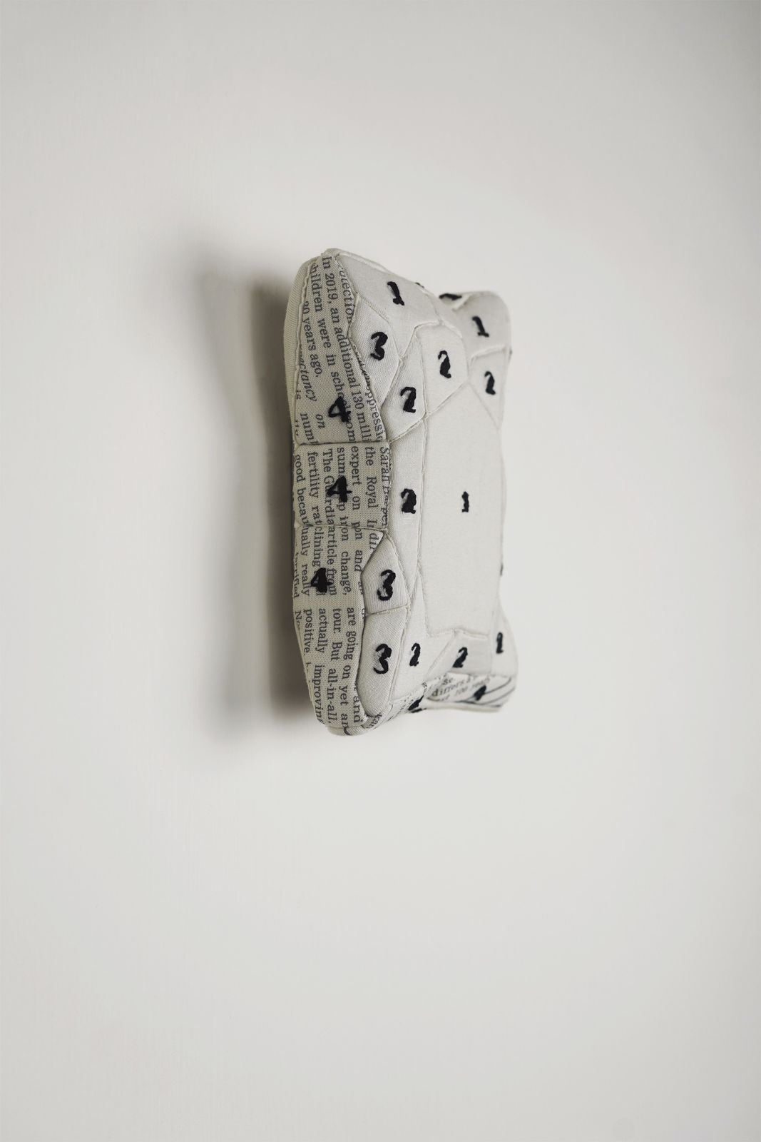 劉正堃 Abei LIU, 思思念念的那一包 The Bag of Longing, 2025