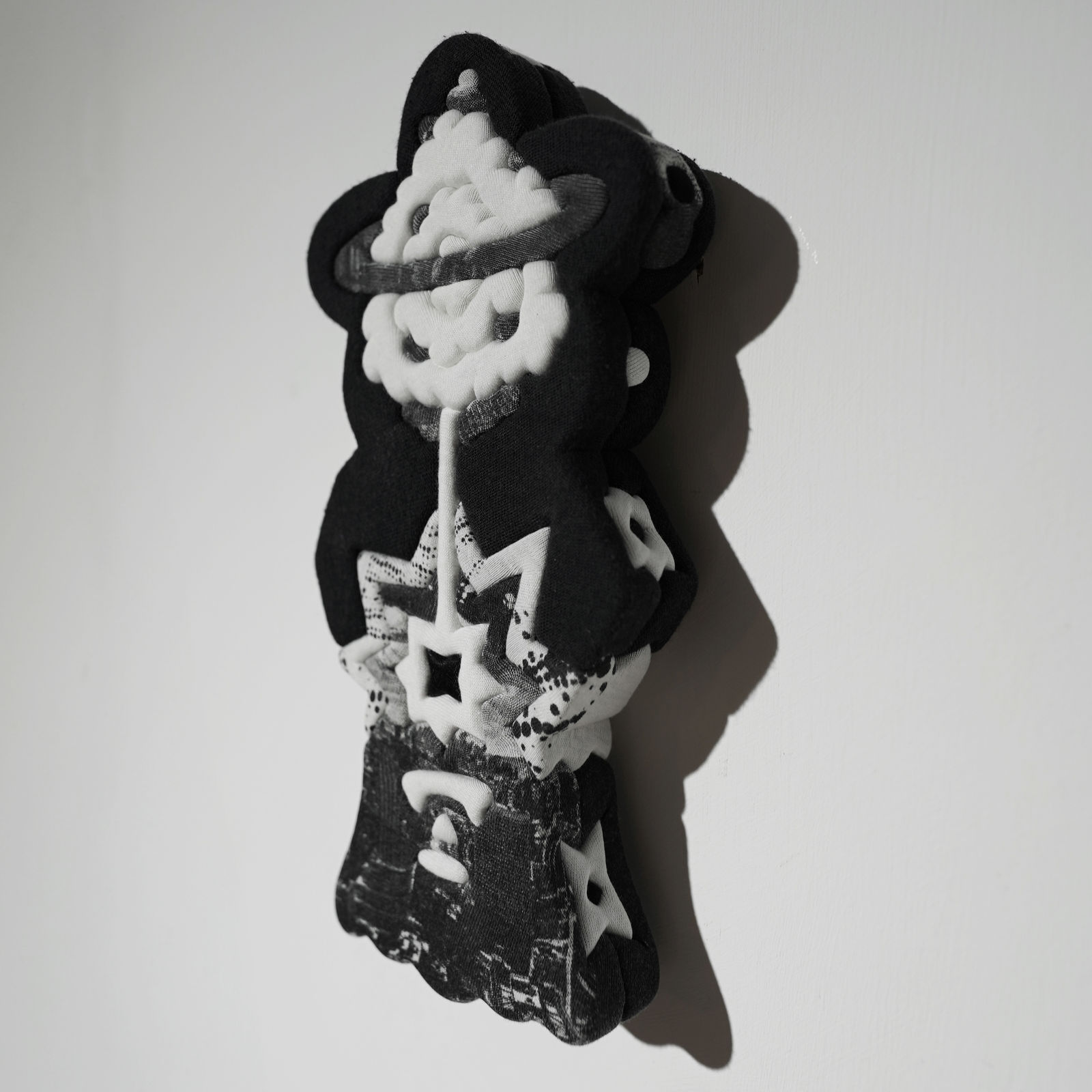 劉正堃 Abei LIU, Unseen and Undiscovered - Charlie, 2024