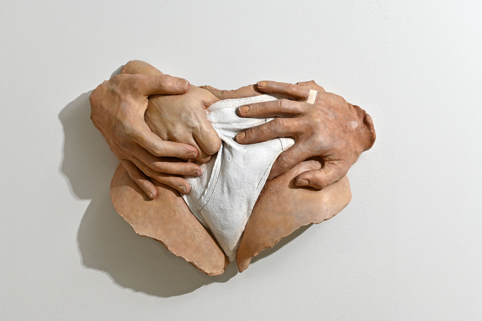 Carole Feuerman, Three Hands, 1978