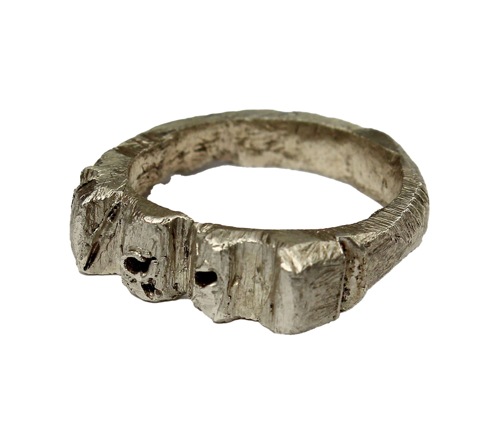 Emily McCulloch Childs, Ring (Ikuntji, Haasts Bluff, Luritja Country, NT), 2014