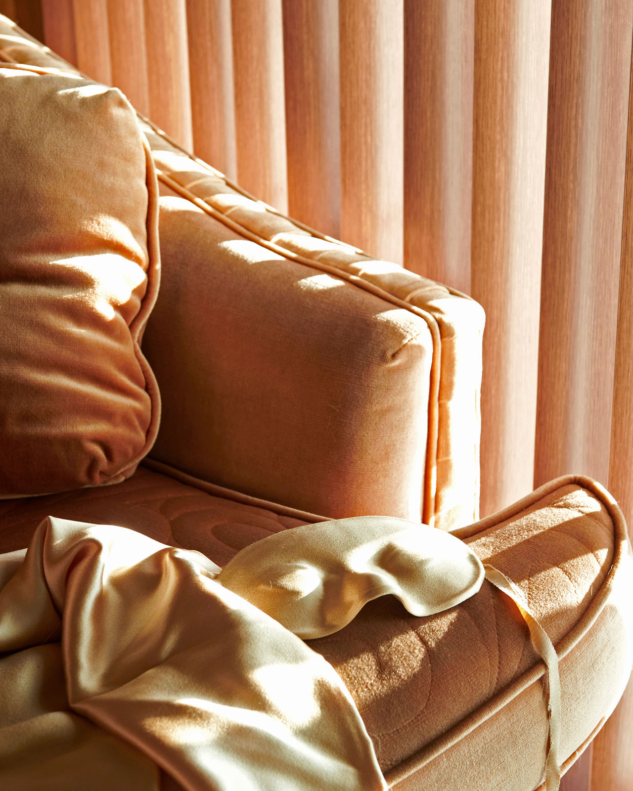 JANE HILTON, NUDE MASK, 2024