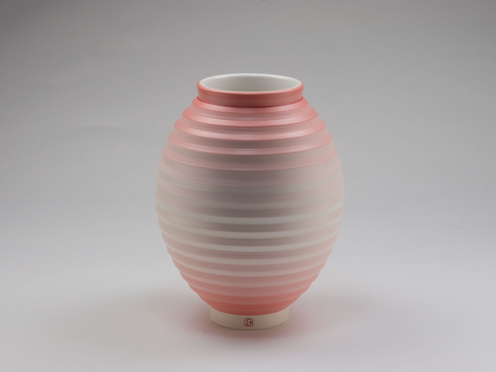 Jin Eui Kim, OPot - Moon Jar III