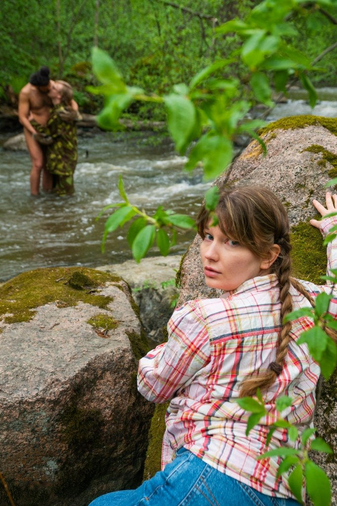 Anikó Kuikka, ‘Two-timing’ (from the ELÄIN ANIMAL DJUR photo series), 2023