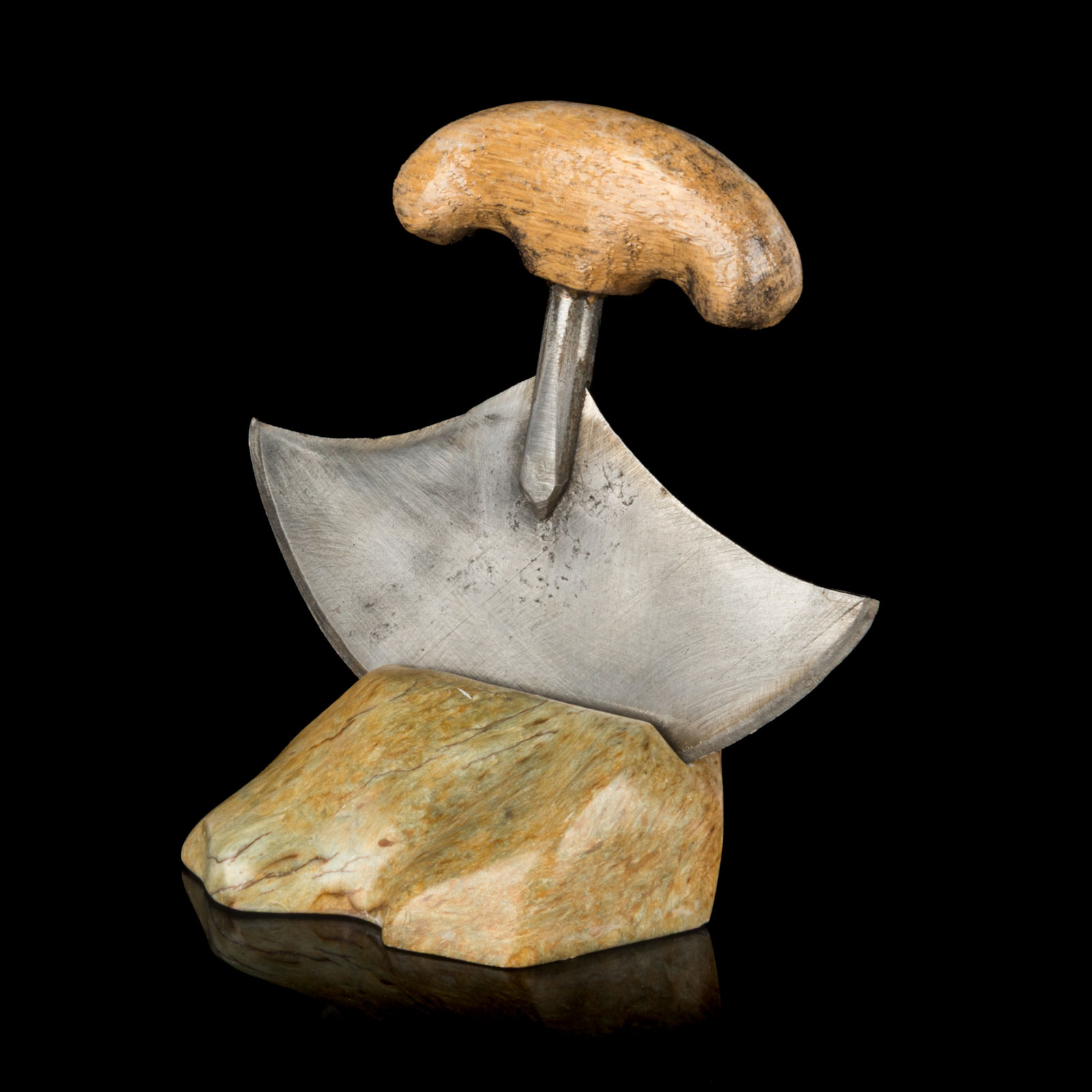 Probably PAULOOSIE MUCKPA (1937-) IKPIARJUK (ARCTIC BAY), Model Ulu with Rest, 2000s