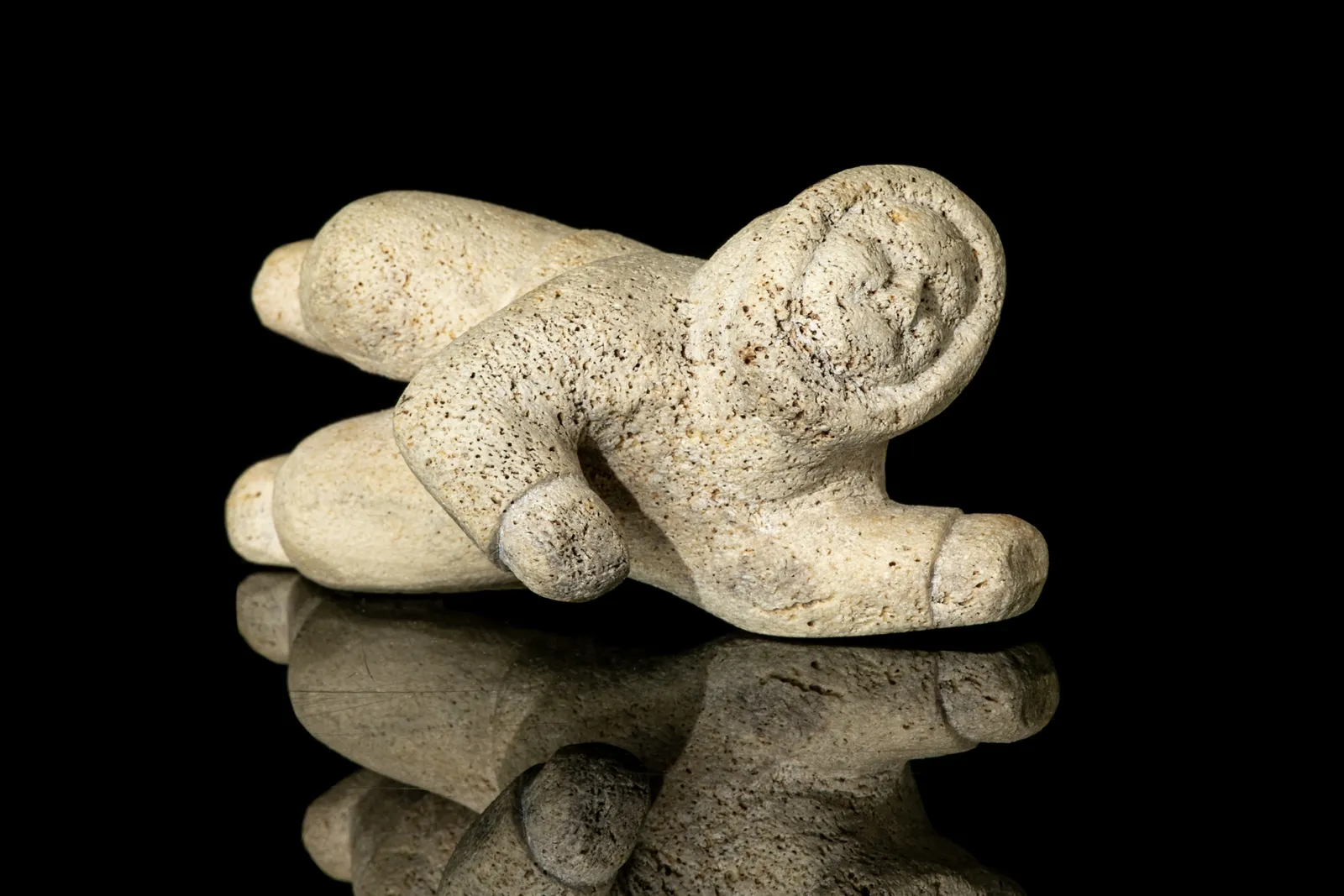 PAULOOSIE AKITIRQ (1935-1995) IKPIARJUK (ARCTIC BAY), Seal Hunter, c. 1970