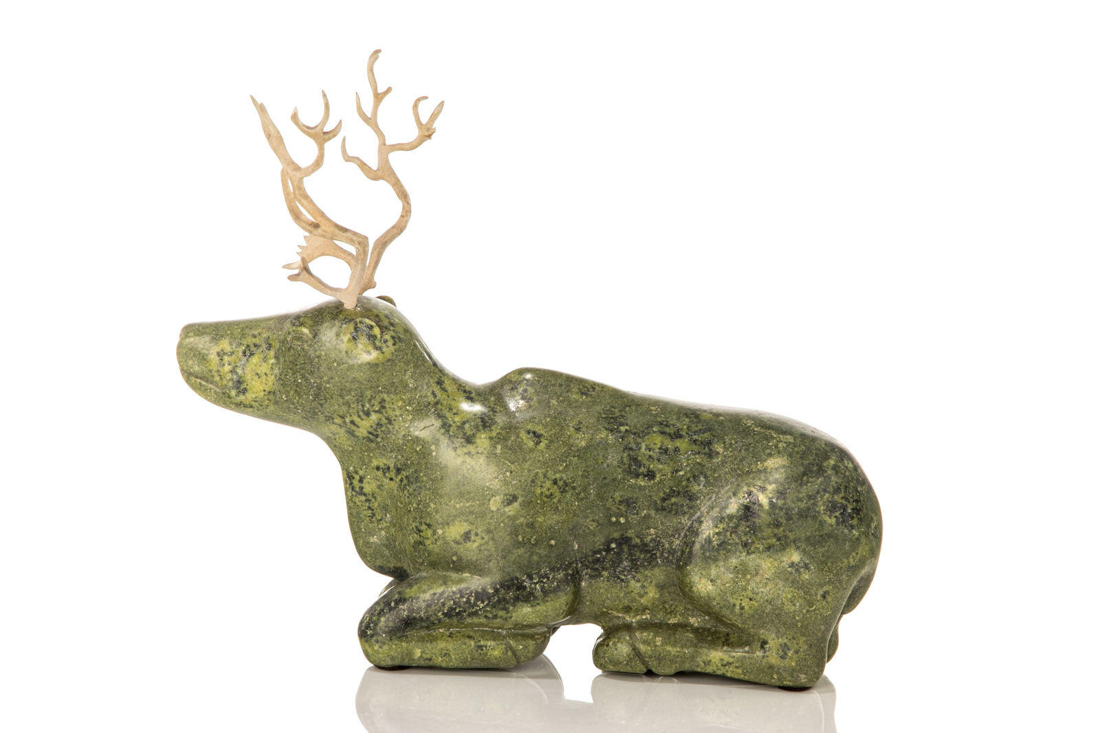 UNIDENTIFIED ARTIST, KINNGAIT (CAPE DORSET), Resting Caribou, late 1960s / early 1970s