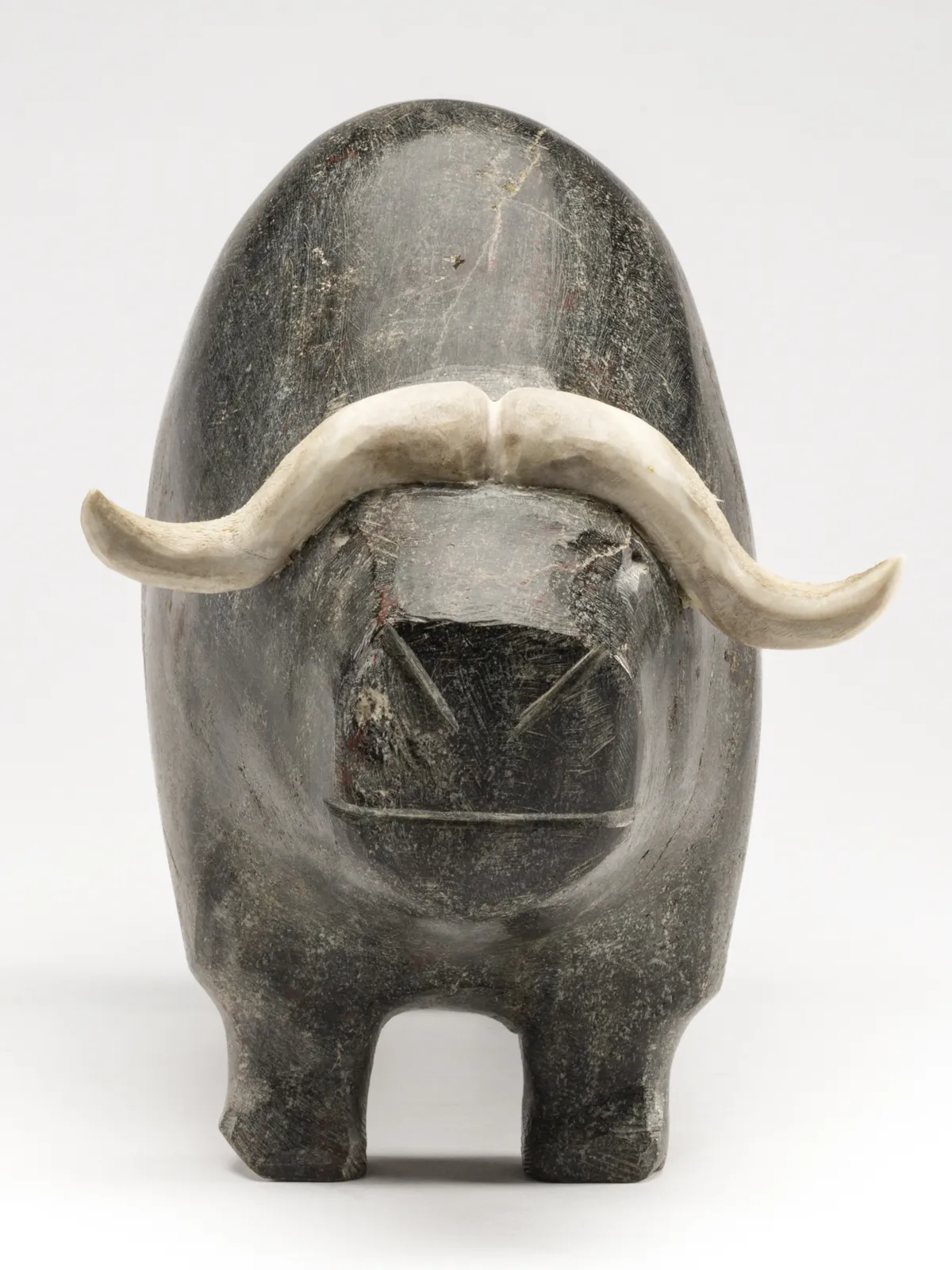 MARK TUNGILIK (1913-1986), NAUJAAT (REPULSE BAY), Muskox, c. 1978