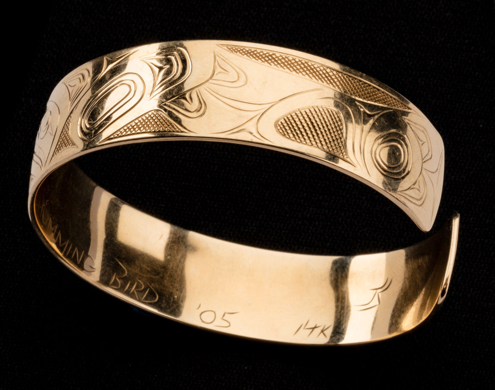 JAMES DANIEL SAWYER (1969-) HAIDA, MASSET, Eagle and Hummingbird Bracelet, 2005